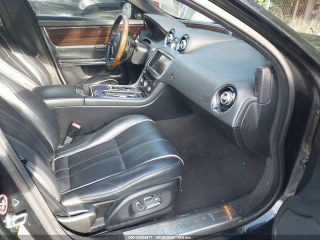 2013 JAGUAR XJ SAJWJ2GD2D8V47128 Photo 4