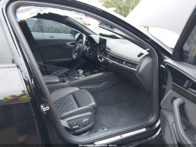 2021 AUDI S4 WAUC4AF40MA030761 Photo 4