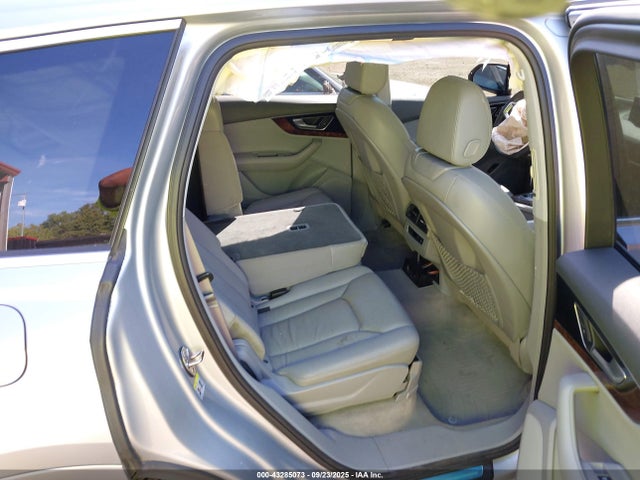 2017 AUDI Q7 WA1LAAF72HD019815 Photo 7