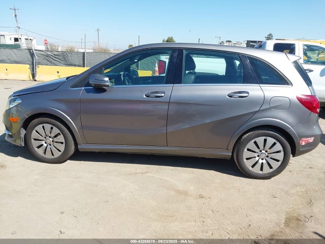 Mercedes-Benz B-Class 2017 WDDVP9AB7HJ012289 Image 14