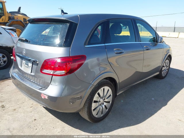 Mercedes-Benz B-Class 2017 WDDVP9AB7HJ012289 Image 4