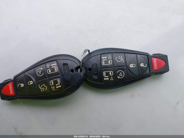 2C4RDGEG6JR336690 Dodge Grand Caravan