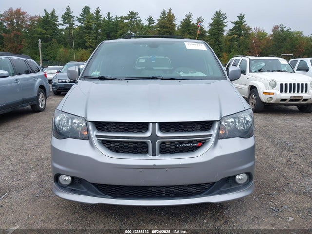 2C4RDGEG6JR336690 Dodge Grand Caravan