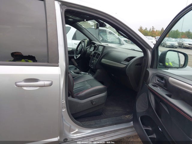 2C4RDGEG6JR336690 Dodge Grand Caravan
