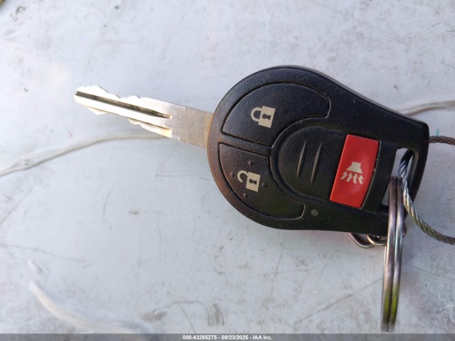 JN8AF5MVXET483285 Nissan 2014
