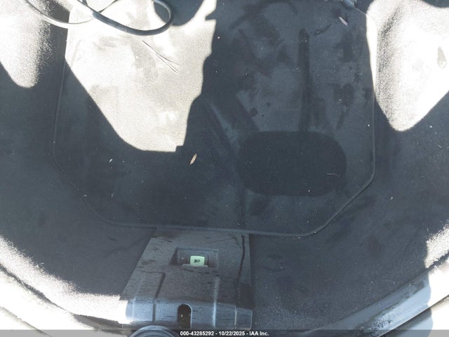 2016 TESLA MODEL S 5YJSA1E1XGF124978 Photo 9