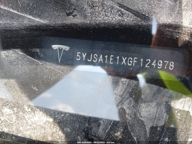 2016 TESLA MODEL S 5YJSA1E1XGF124978 Photo 8