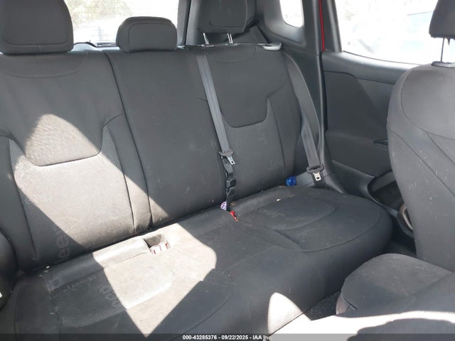 Jeep 2015 2015 ZACCJAAT2FPB76933 Image 8