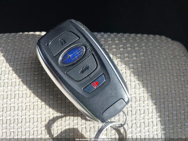 43285415 :رقم المزاد ، 4S4BTADC9S3206246 vin ، 2025 Subaru Outback Premium مزاد بيع