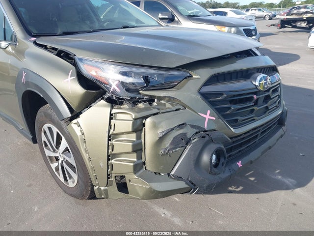 43285415 :رقم المزاد ، 4S4BTADC9S3206246 vin ، 2025 Subaru Outback Premium مزاد بيع