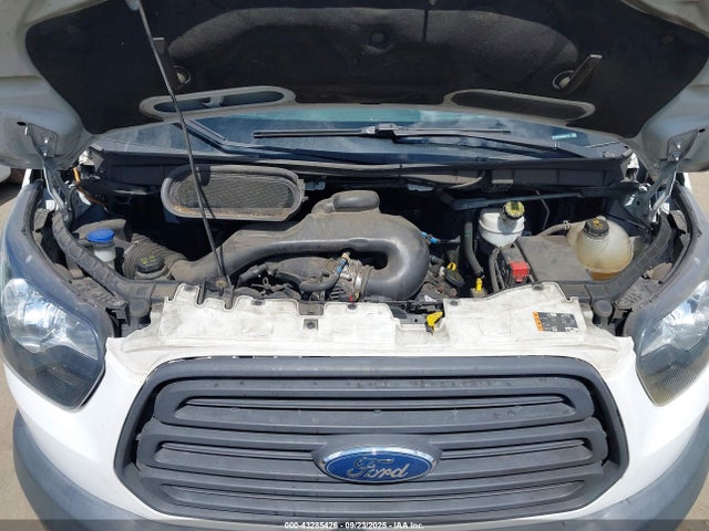 Ford 2018 2018 1FTYR2YM6JKB17762 Image 10