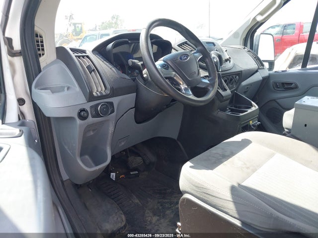 Ford 2018 2018 1FTYR2YM6JKB17762 Image 5