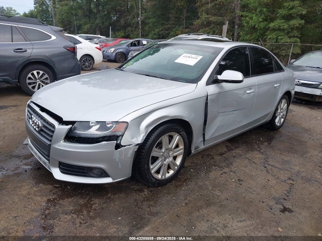 2011 AUDI A4 WAUBFAFL3BN031051 Photo 1