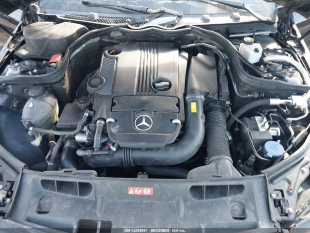 2014 MERCEDES-BENZ C 250 WDDGF4HB1EG220441 Photo 9