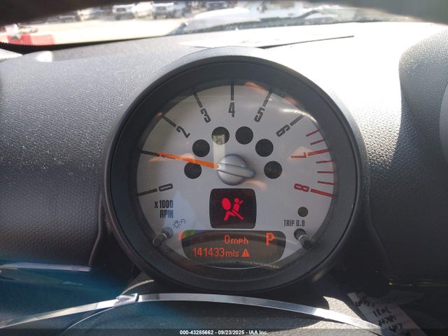 2012 MINI COOPER COUNTRYMAN WMWZB3C57CWM03031 Photo 6