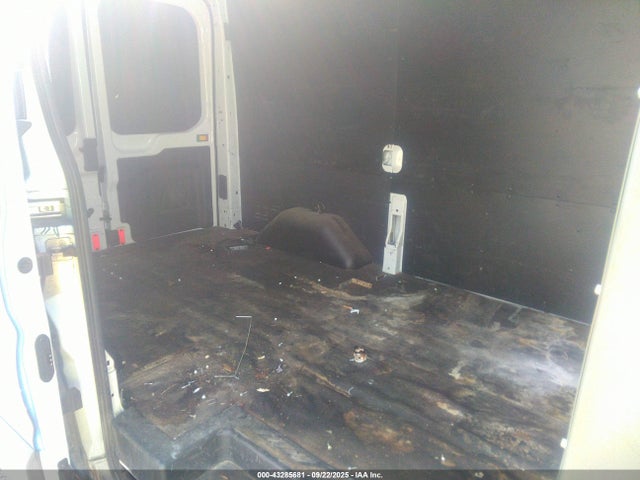 Ford Transit 2019 1FTYE1CM2KKB82283 Image 8