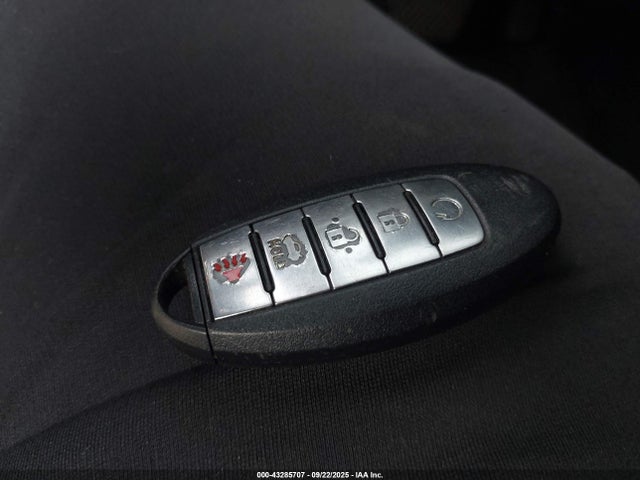 Nissan Maxima 2016 1N4AA6AP5GC406984 Image 11
