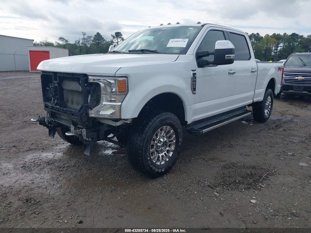 Ford 2022 2022 1FT7W2B63NEF76508 Image 2