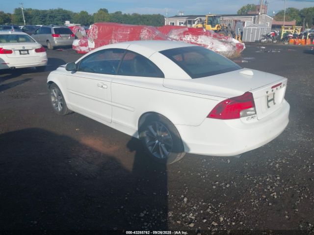 2013 VOLVO C70 YV1672MC1DJ140865 Photo 2