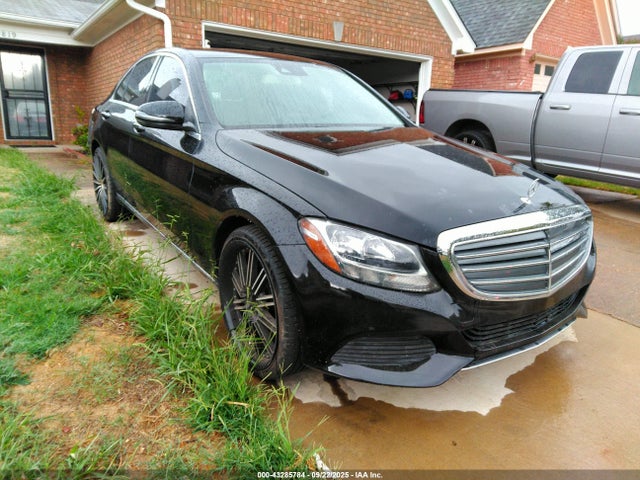 43285784 :رقم المزاد ، 55SWF4KB9GU147359 vin ، 2016 Mercedes-benz C 300 Luxury 4matic مزاد بيع