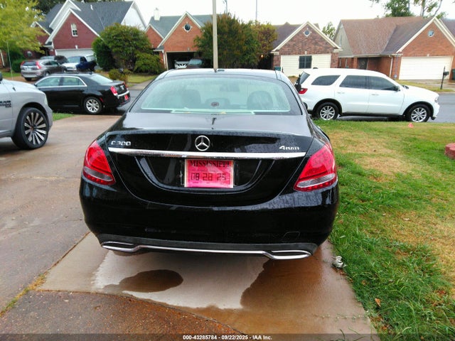 43285784 :رقم المزاد ، 55SWF4KB9GU147359 vin ، 2016 Mercedes-benz C 300 Luxury 4matic مزاد بيع