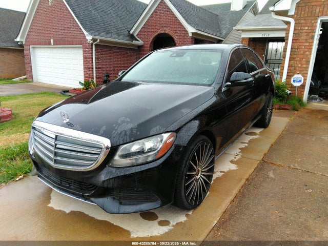 43285784 :رقم المزاد ، 55SWF4KB9GU147359 vin ، 2016 Mercedes-benz C 300 Luxury 4matic مزاد بيع