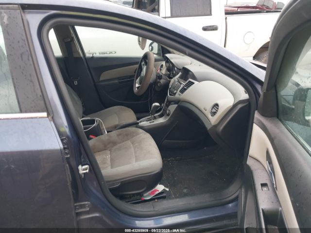 2014 CHEVROLET CRUZE 1G1PC5SB3E7213274 Photo 4