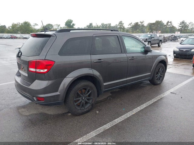Dodge 2019 2019 3C4PDCBB4KT837388 Image 4