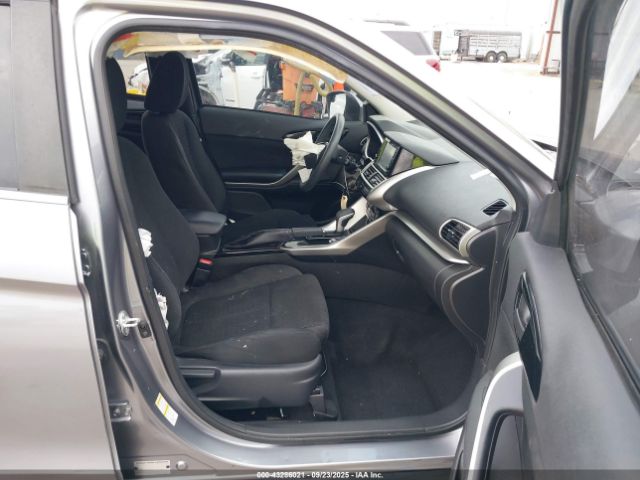 2018 MITSUBISHI ECLIPSE CROSS JA4AT3AA0JZ063630 Photo 4