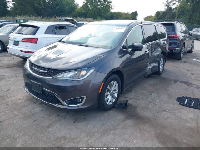 2019 CHRYSLER PACIFICA 2C4RC1FG4KR737915 Photo 1
