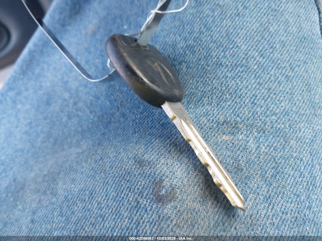 2002 PONTIAC SUNFIRE 1G2JB524627384831 Photo 10