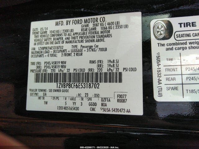 1ZVBP8CF6E5318702 Ford Mustang