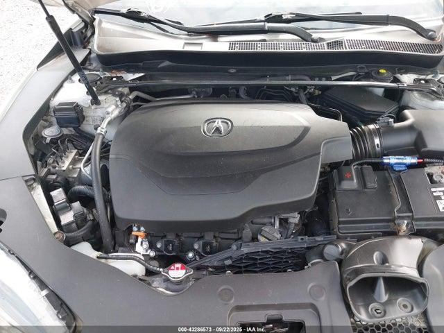 Acura j35y6 2018 19UUB3F61JA000837 Image 10