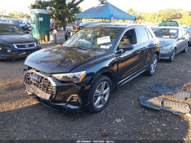 2022 AUDI Q3 WA1DECF39N1029160 Photo 1