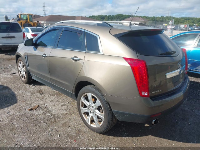 2015 CADILLAC SRX 3GYFNFE30FS535598 Photo 2