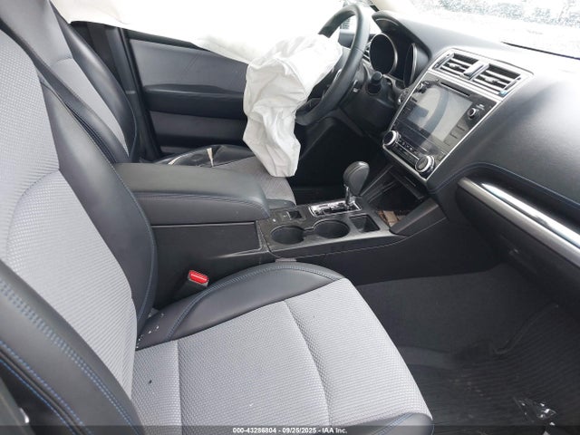 Subaru u5 2018 4S3BNAR6XJ3024751 Image 5
