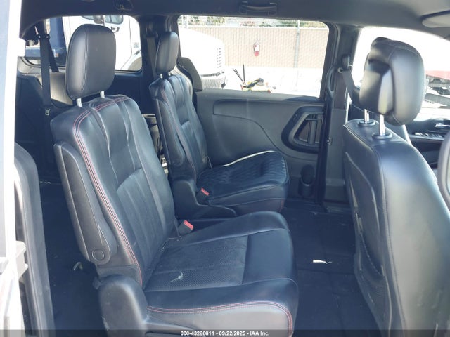 2C4RDGEGXGR225388 Dodge Grand Caravan