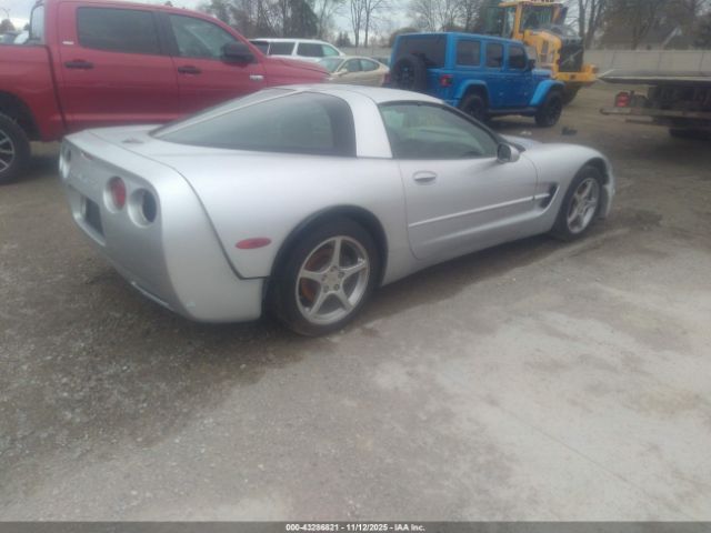 2002 CHEVROLET CORVETTE 1G1YY22G525100630 Photo 3