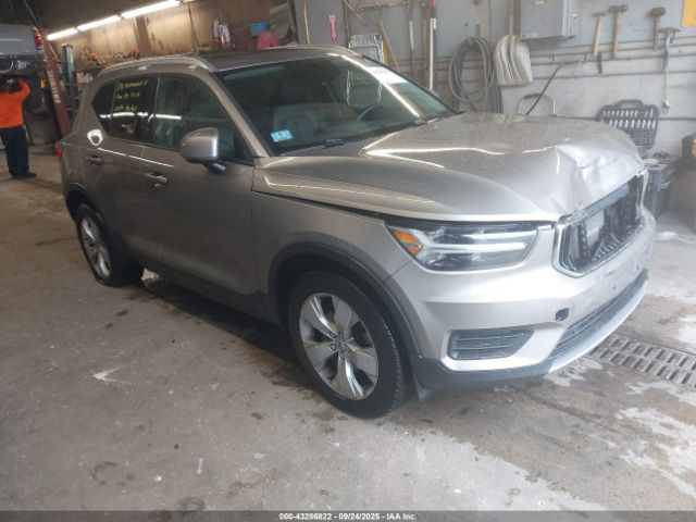 2022 VOLVO XC40 YV4162UK4N2654101