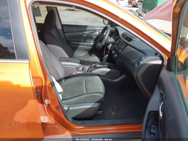 2018 NISSAN ROGUE 5N1AT2MT6JC813091 Photo 4
