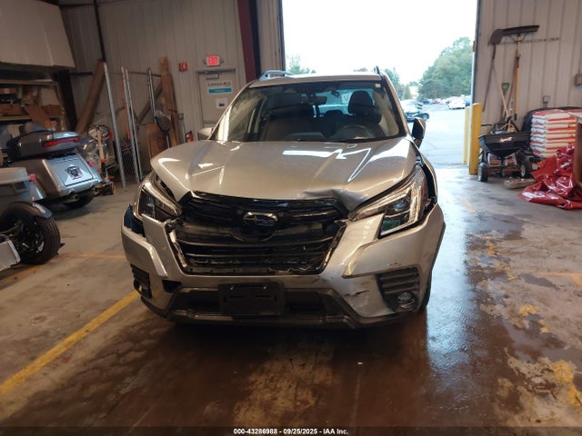 Продаж на аукціоні авто 2023 Subaru Forester Premium, vin: JF2SKAEC7PH454500, номер лоту: 43286988