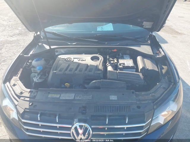 Volkswagen Passat 2014 1VWCN7A31EC091329 Image 10