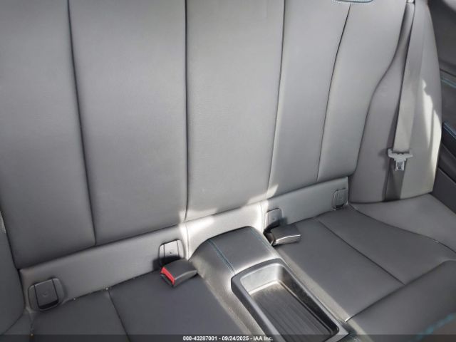 2018 BMW M2 WBS1J5C59J7B70061 Photo 7