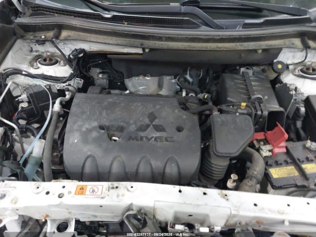 2018 MITSUBISHI OUTLANDER JA4AZ3A38JZ010688 Photo 9