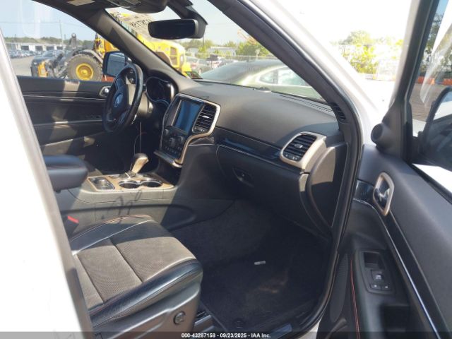 2017 JEEP GRAND CHEROKEE 1C4RJFBG1HC718457 Photo 4