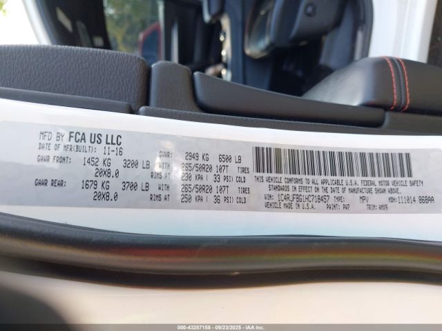 2017 JEEP GRAND CHEROKEE 1C4RJFBG1HC718457 Photo 8