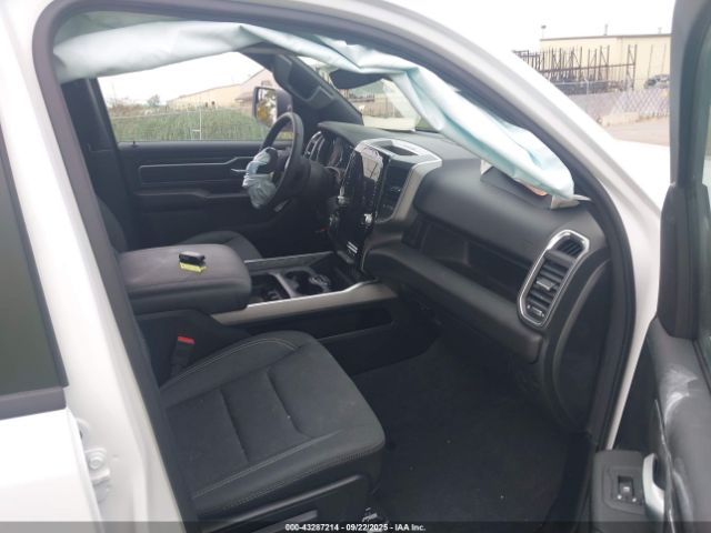 2025 RAM 1500 1C6SRFFPXSN540684 Photo 4