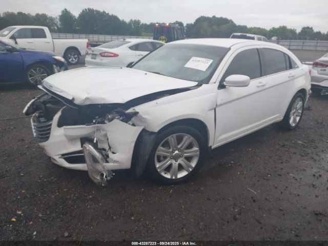 2013 CHRYSLER 200 1C3CCBBBXDN558305 Photo 1