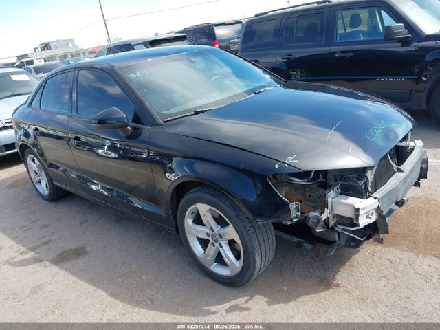 2017 AUDI A3 WAUB8GFF6H1035702 Photo 0