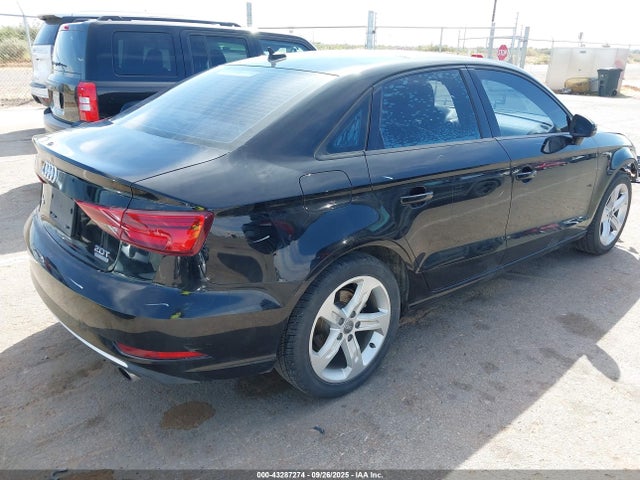 2017 AUDI A3 WAUB8GFF6H1035702 Photo 3